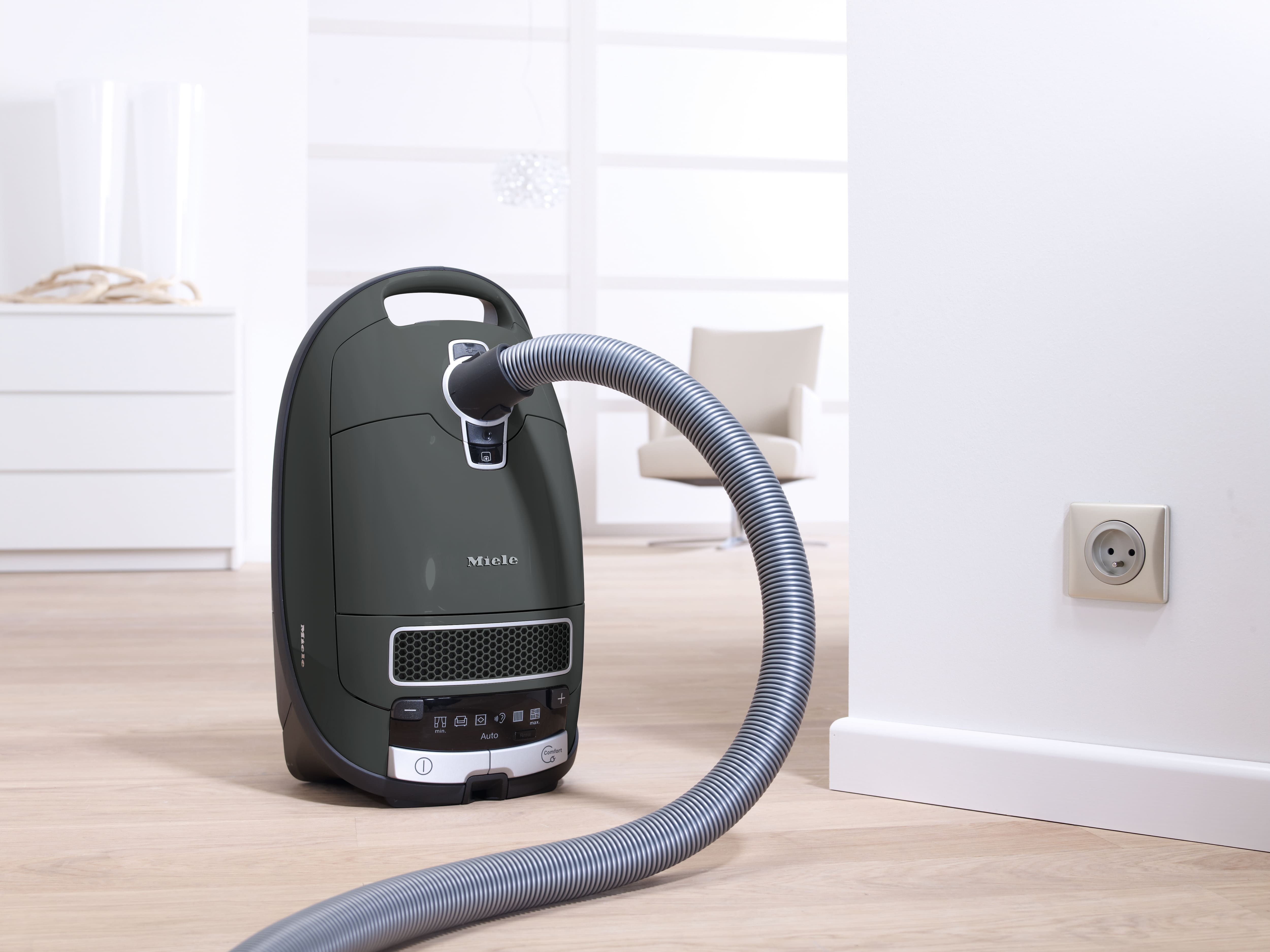 Miele - Complete C3 PowerLine 그라파이트 그레이 – 유선 먼지봉투형 진공청소기 - 5 Miele - Complete C3 PowerLine 그라파이트 그레이 – 유선 먼지봉투형 진공청소기 - 5
