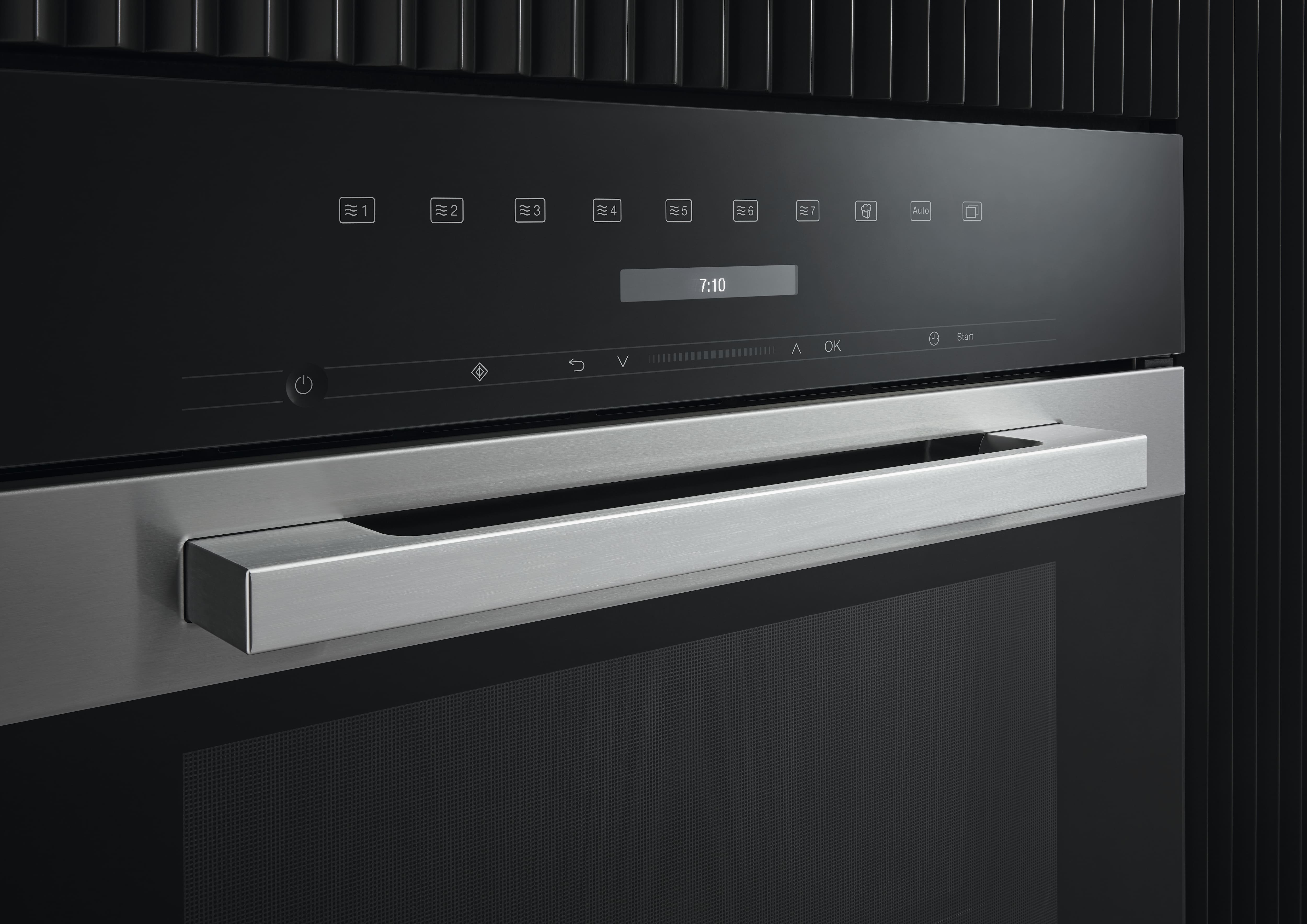 A finish for flawless stainless steel surfaces A finish for flawless stainless steel surfaces