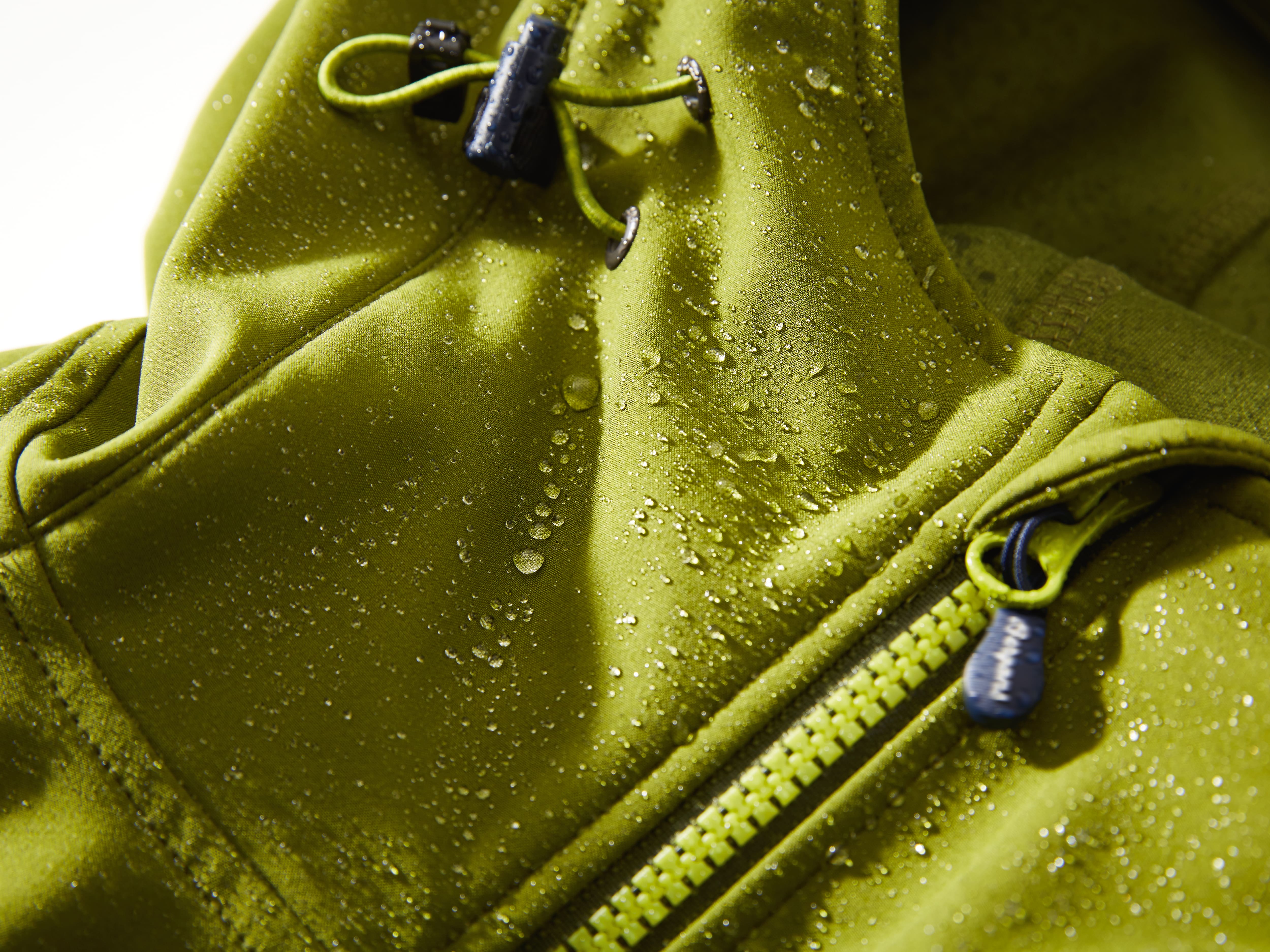 Ideal for sports clothing and waterproof clothing
