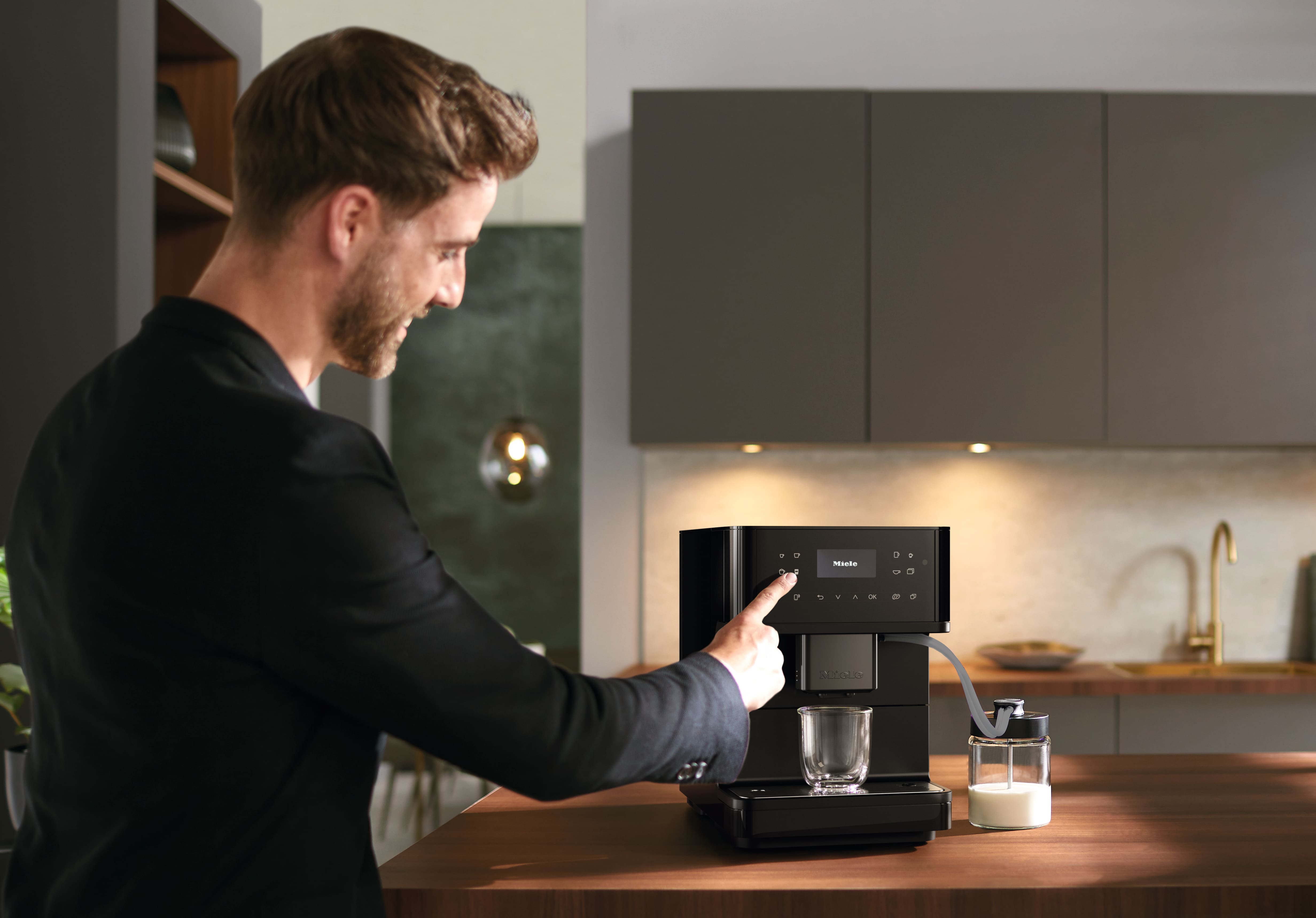 Miele - CM 6360 Negru obsidian mat – Espressoare - 5 Miele - CM 6360 Negru obsidian mat – Espressoare - 5