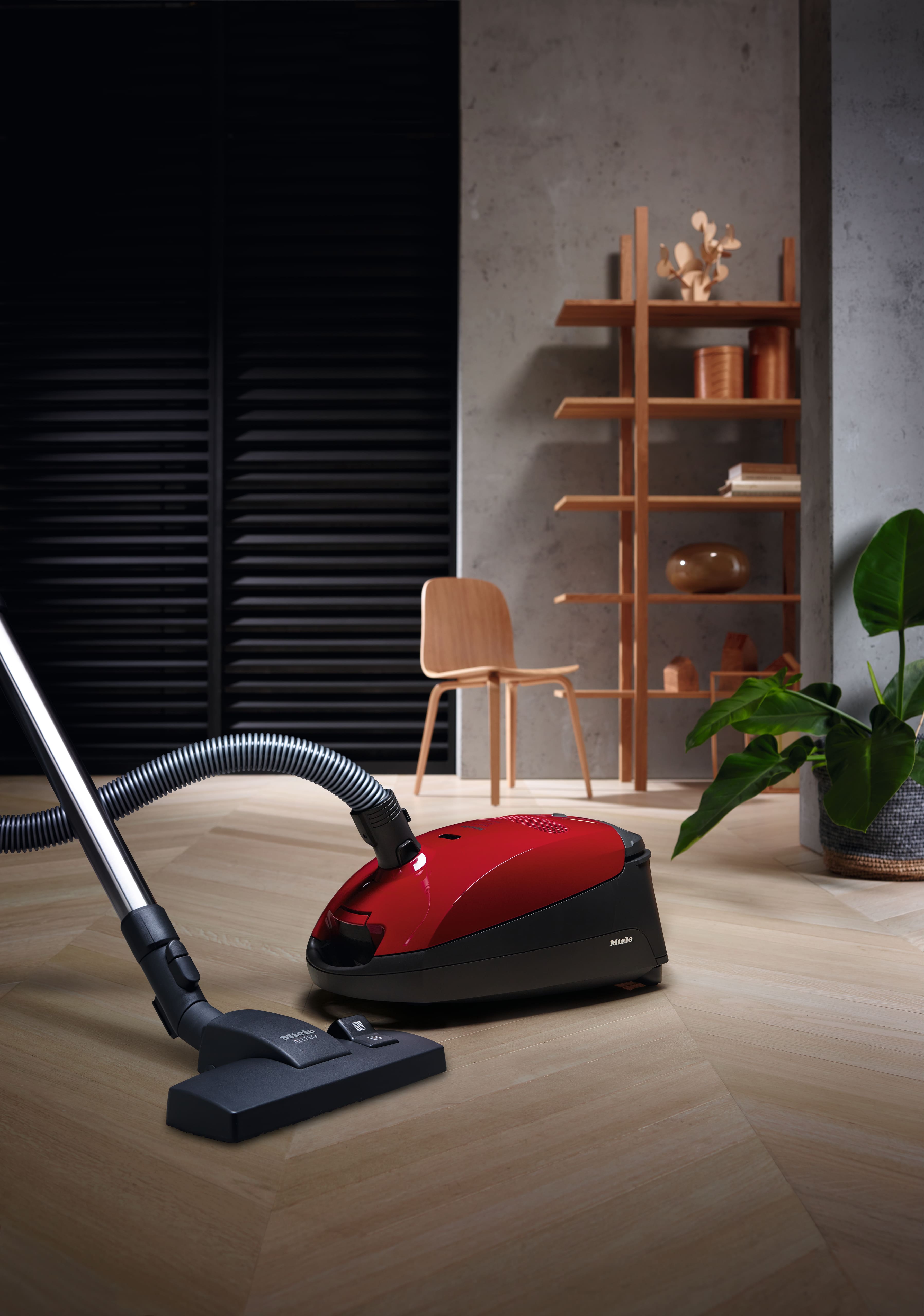 Miele - Classic C1 Pure Suction HomeCare PowerLine - SBCN0 Mango red - 5 Miele - Classic C1 Pure Suction HomeCare PowerLine - SBCN0 Mango red - 5