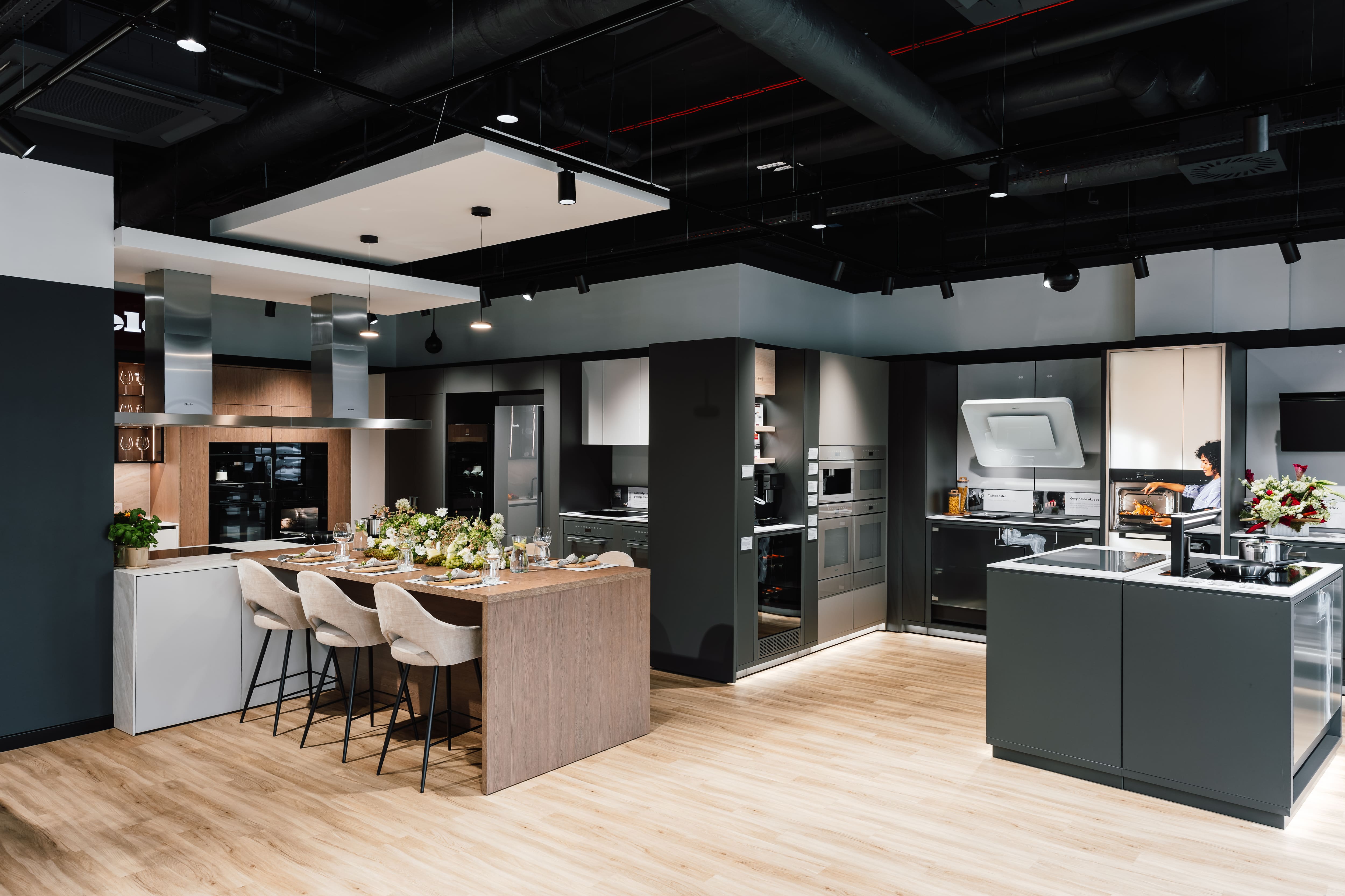 zdjęcie wnętrza salonu Miele Experience Center we Wrocławiu