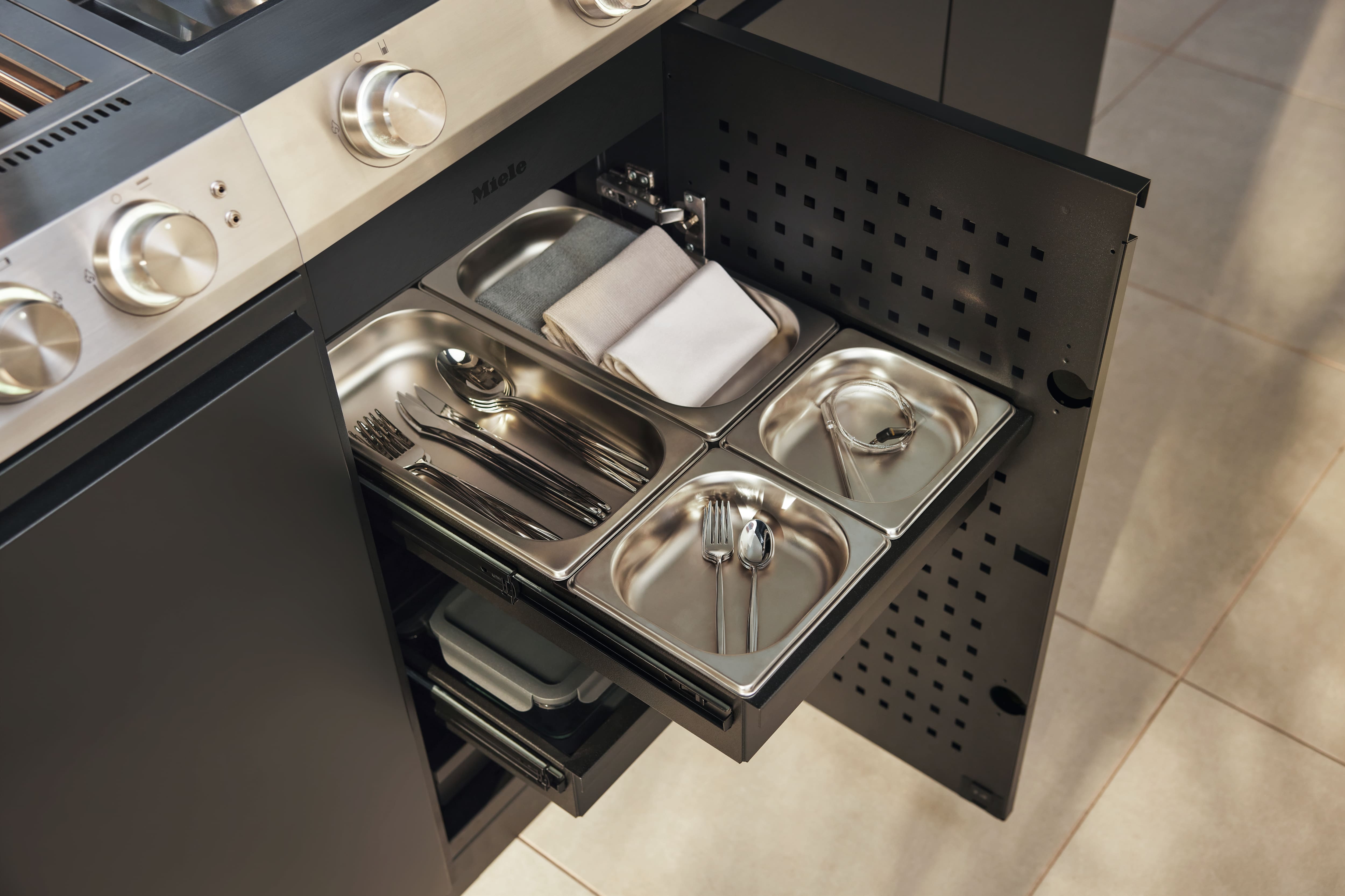 Miele - OrgManager – Zubehör Outdoor-Küche - 3 Miele - OrgManager – Zubehör Outdoor-Küche - 3