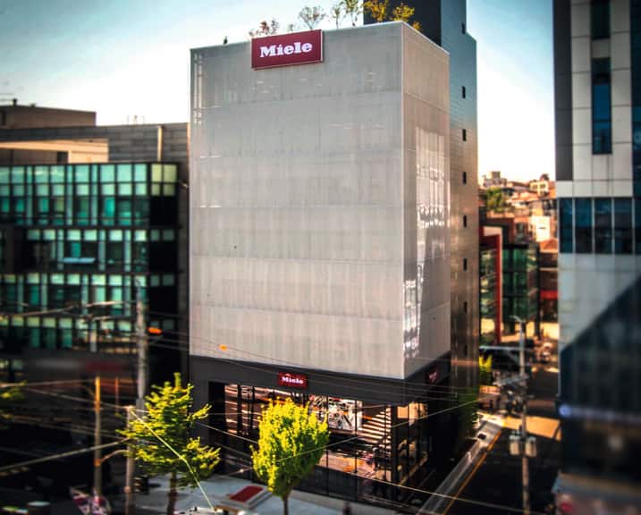 Miele Sign on the Miele Experience Center. 