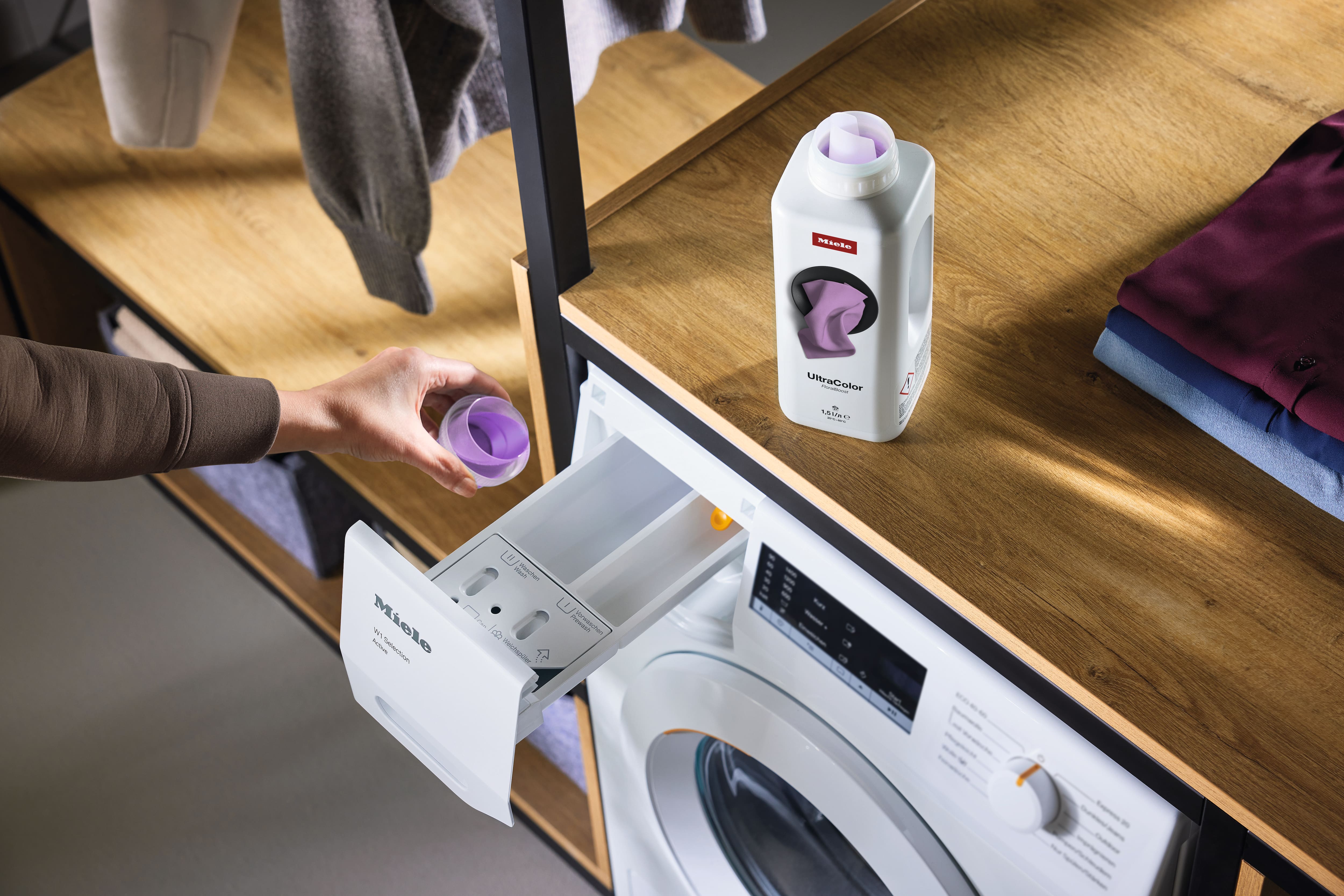 Miele - Set UltraColor FloralBoost – Środki piorące - 3 Miele - Set UltraColor FloralBoost – Środki piorące - 3