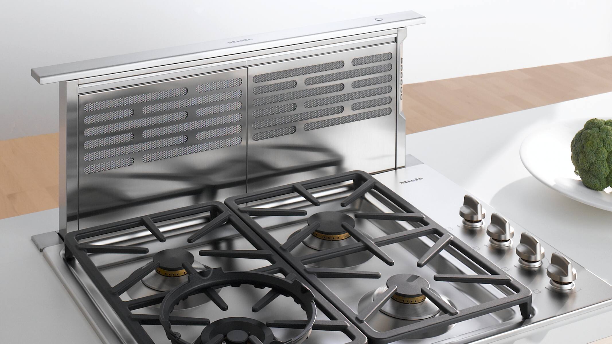 cooktop with integrated ventilation system