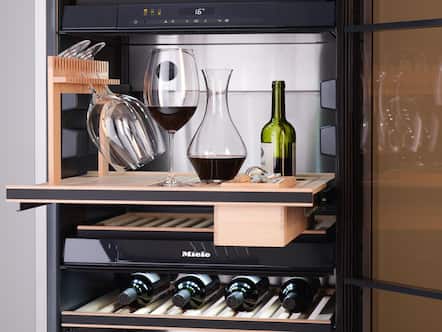 Practical connoisseur's set for your wine unit