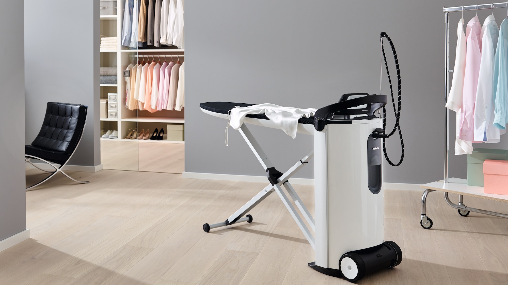 Гладильная система Miele b3847