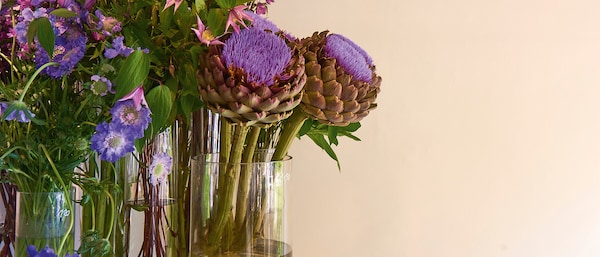 Illustrazione del vaso di fiori (design piatto)