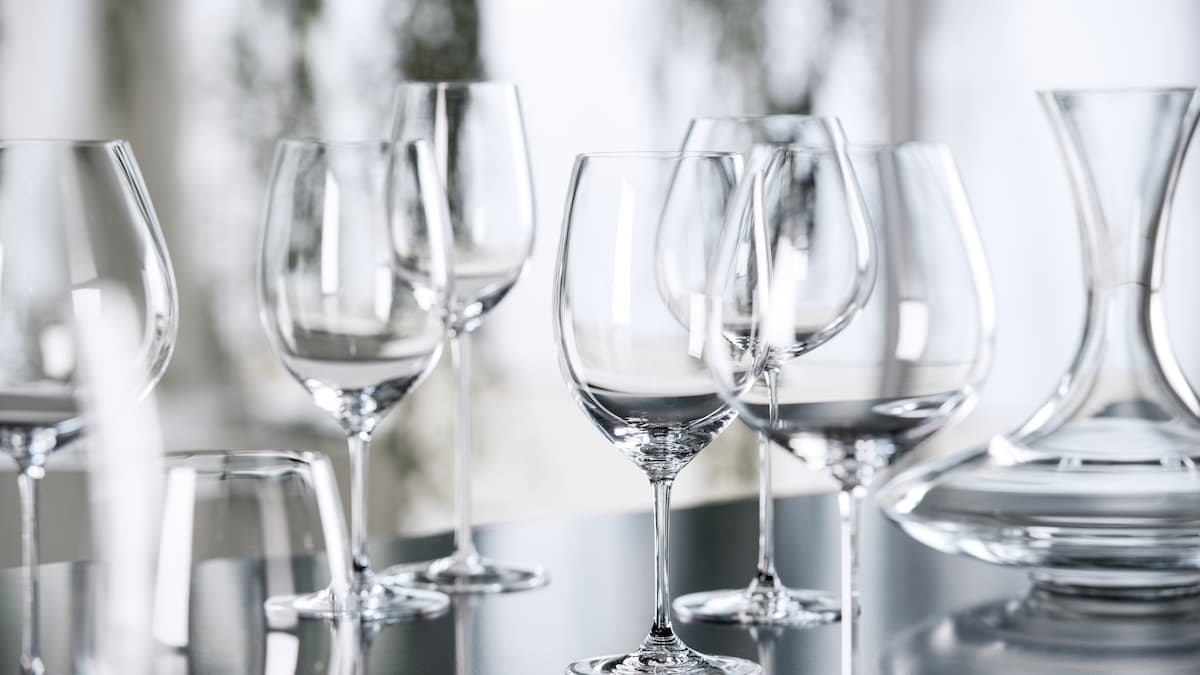 Detail of shiny wine glasses