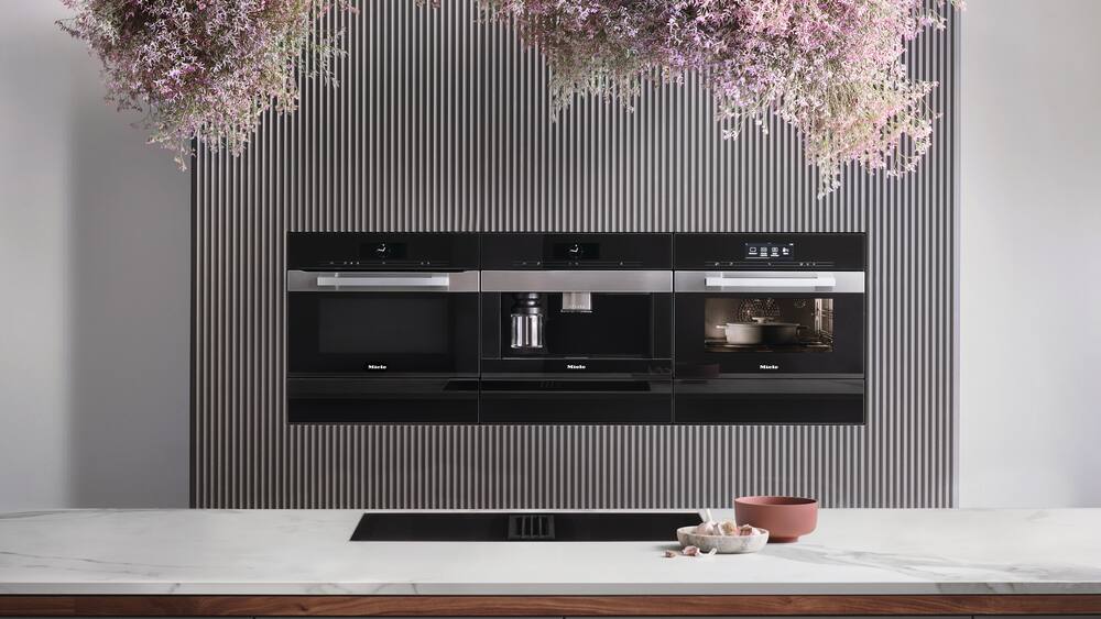 Product Features Microwave combination ovens Miele