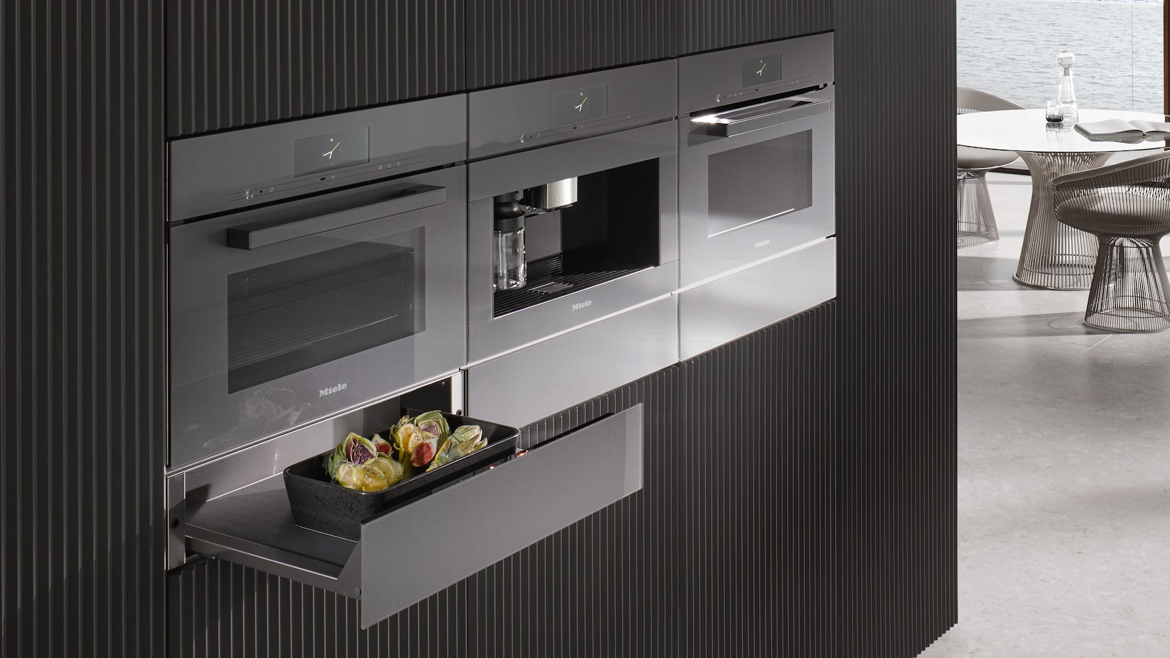 Product Features Warming drawers Miele