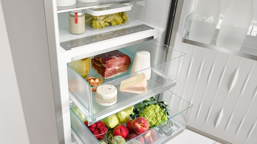 Fridge Freezer Features | Freestanding | Miele
