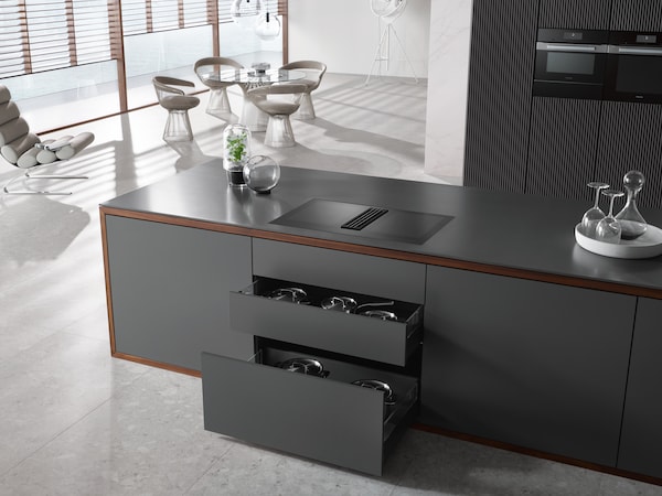 Product Features | Induction hobs | with Miele extraction vapour