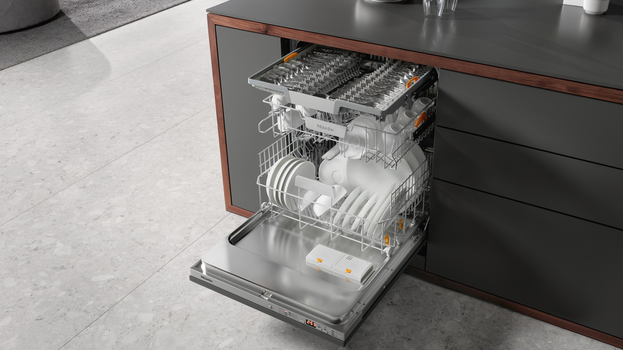 The G 5000 Series of High End Dishwashers Close Up