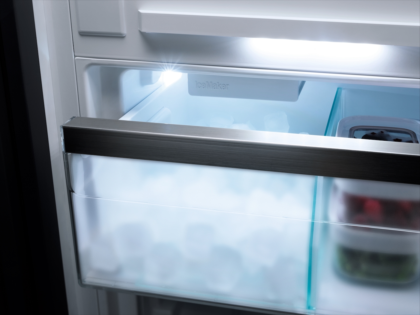 Miele 冷蔵庫、冷凍庫、ワインセラー | KFNS 7795 D ビルトイン