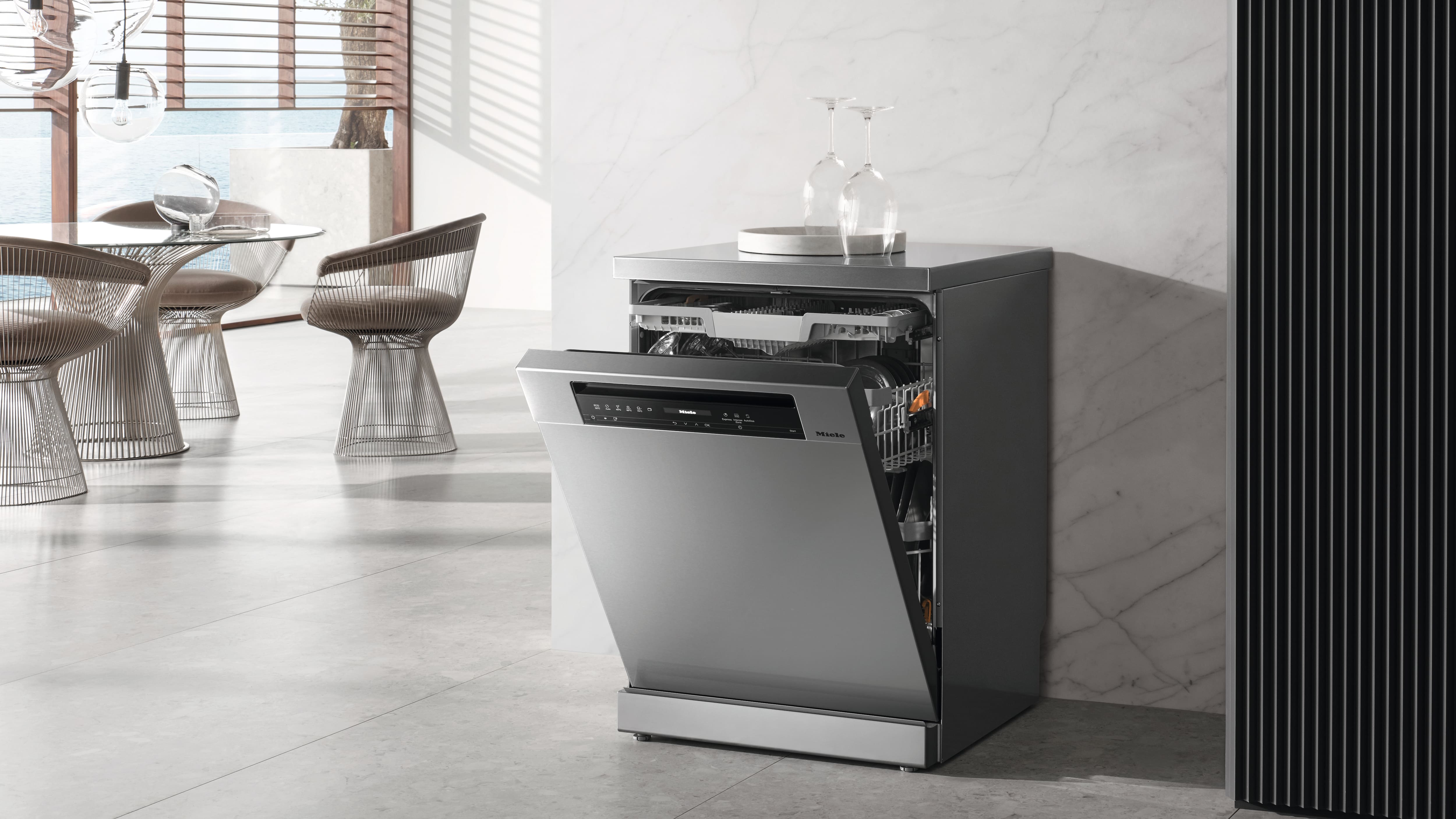 Freestanding Dishwasher Features Miele