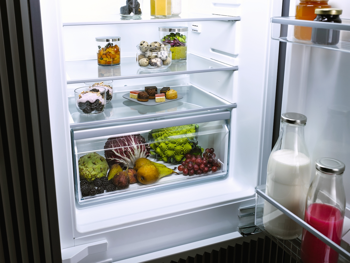 Iebūvējams ledusskapis ar automātisko intensīvo dzesēšanu, 87 cm augstums (K 7113 D) product photo Laydowns Back View ZOOM