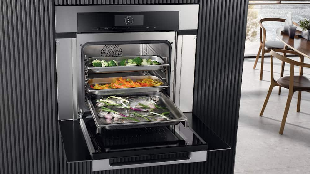 Product Features | Combi-Steam Ovens | Miele