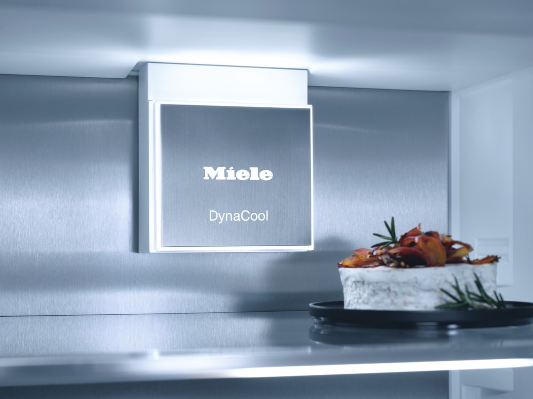 Miele - K 7378 B – Kühl- und Gefriergeräte