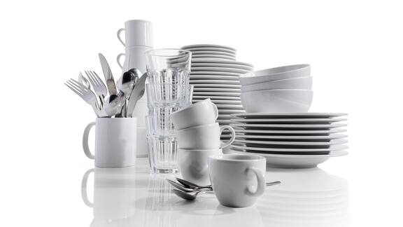 Symbolic image of a professional kitchen with various dishwashers from Miele.