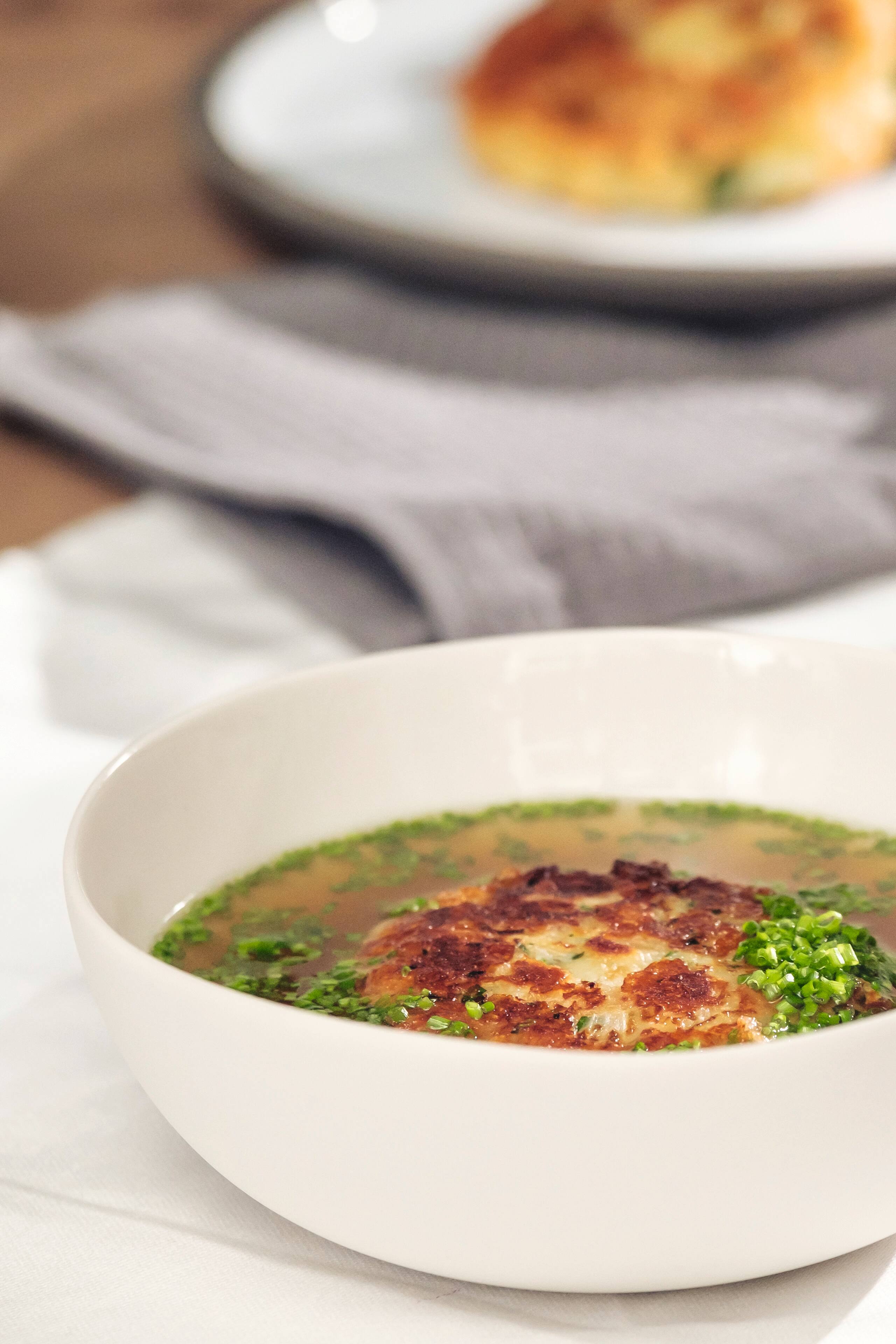 Miele Masterclass Kaspressknödelsuppe