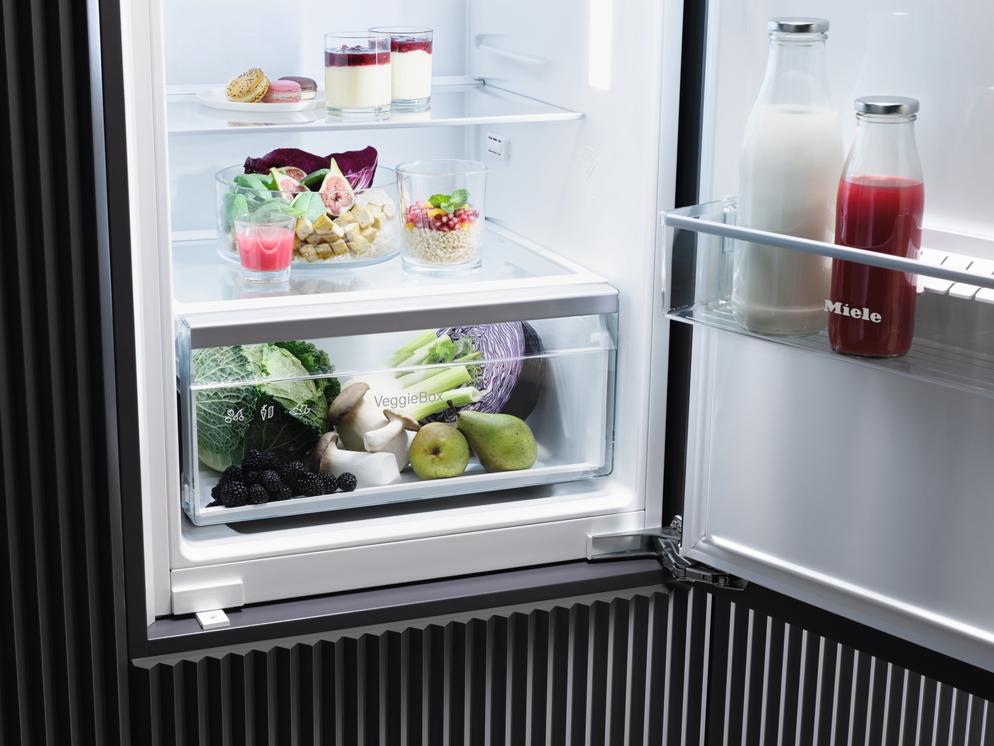 Iebūvējams ledusskapis ar automātisko intensīvo dzesēšanu, 87 cm augstums (K 7125 E) product photo Laydowns Back View ZOOM
