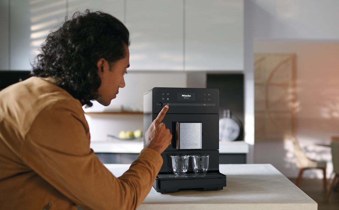 Miele CM 5300 Obsidian black Coffee Machines