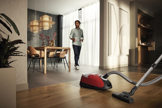 Tango Autumn – C2 Miele Vacuum Complete - cleaners red