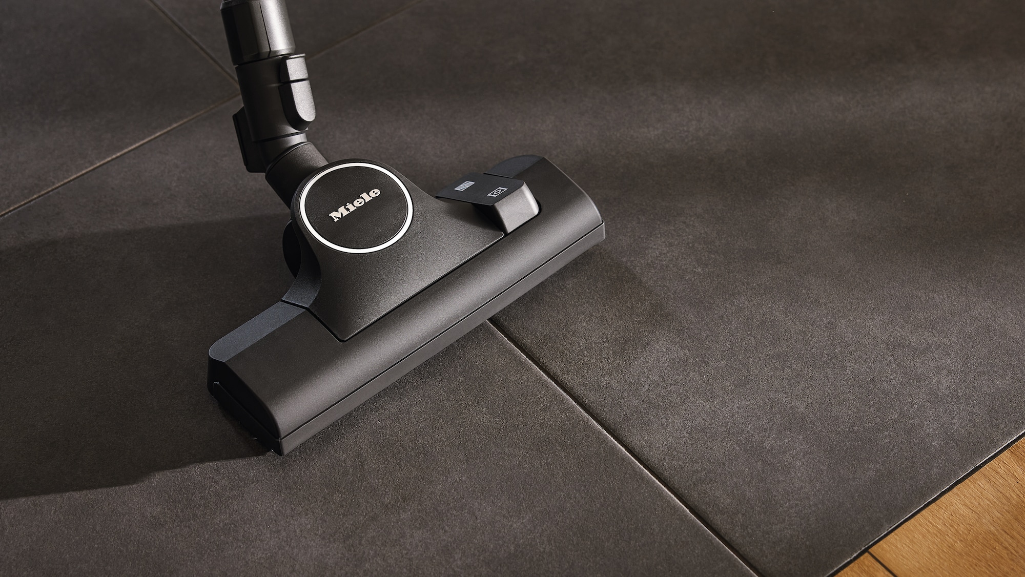 Image of a Miele vacuum cleaner floor head