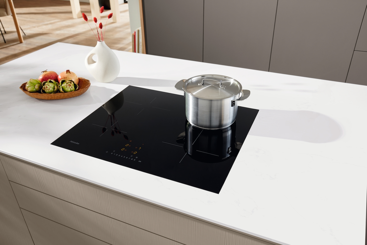 KM 7363 FL Induction Cooktop product photo Front View2 ZOOM