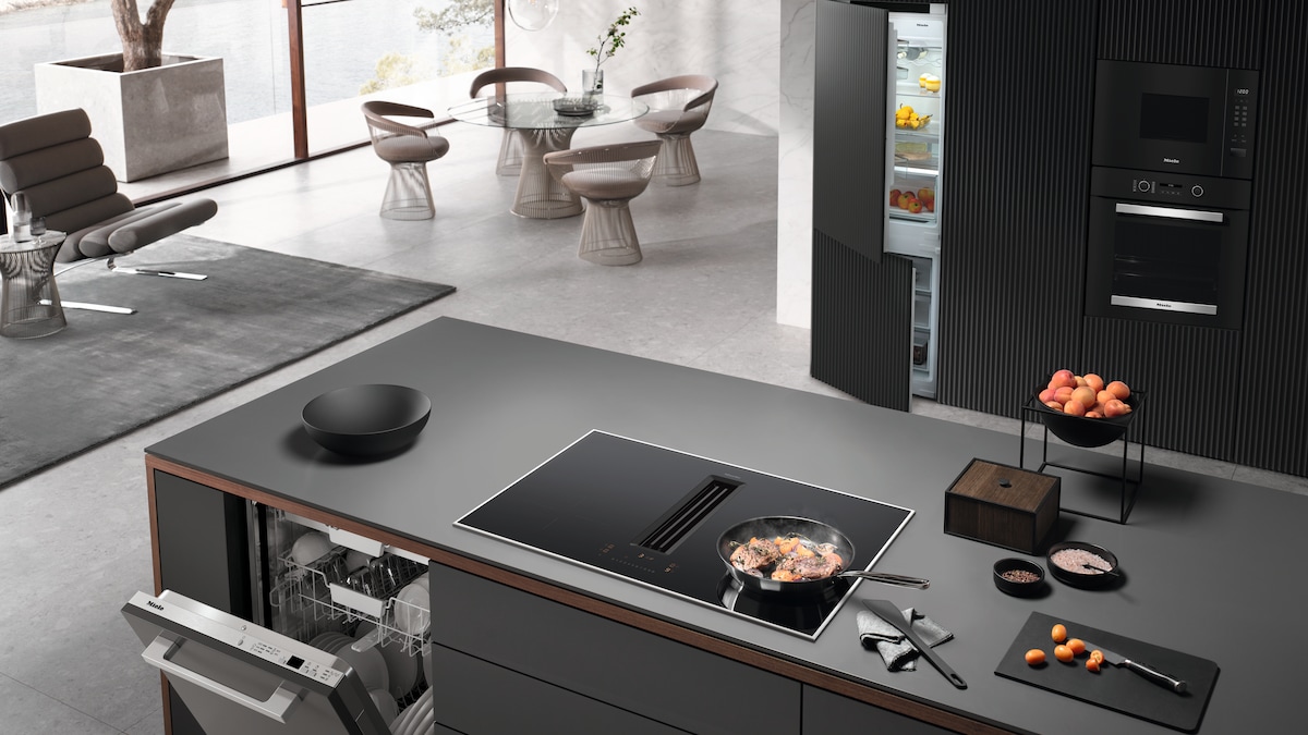 kitchen with Miele appliances in work