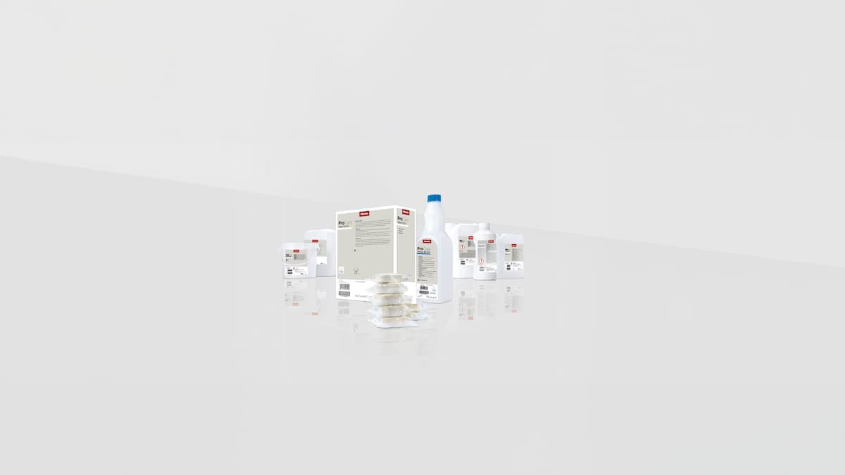 Group picture of ProCare Shine cleaners and care products on a grey background
