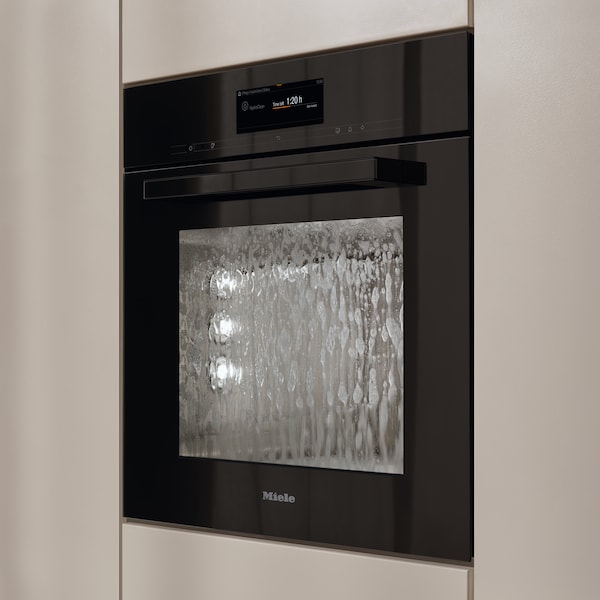 Miele oven with HydroClean