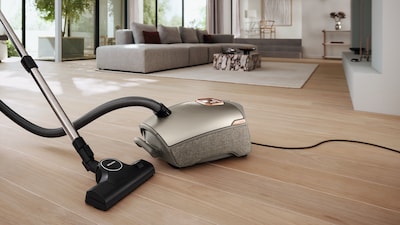 Image of a Miele bagged vacuum cleaner