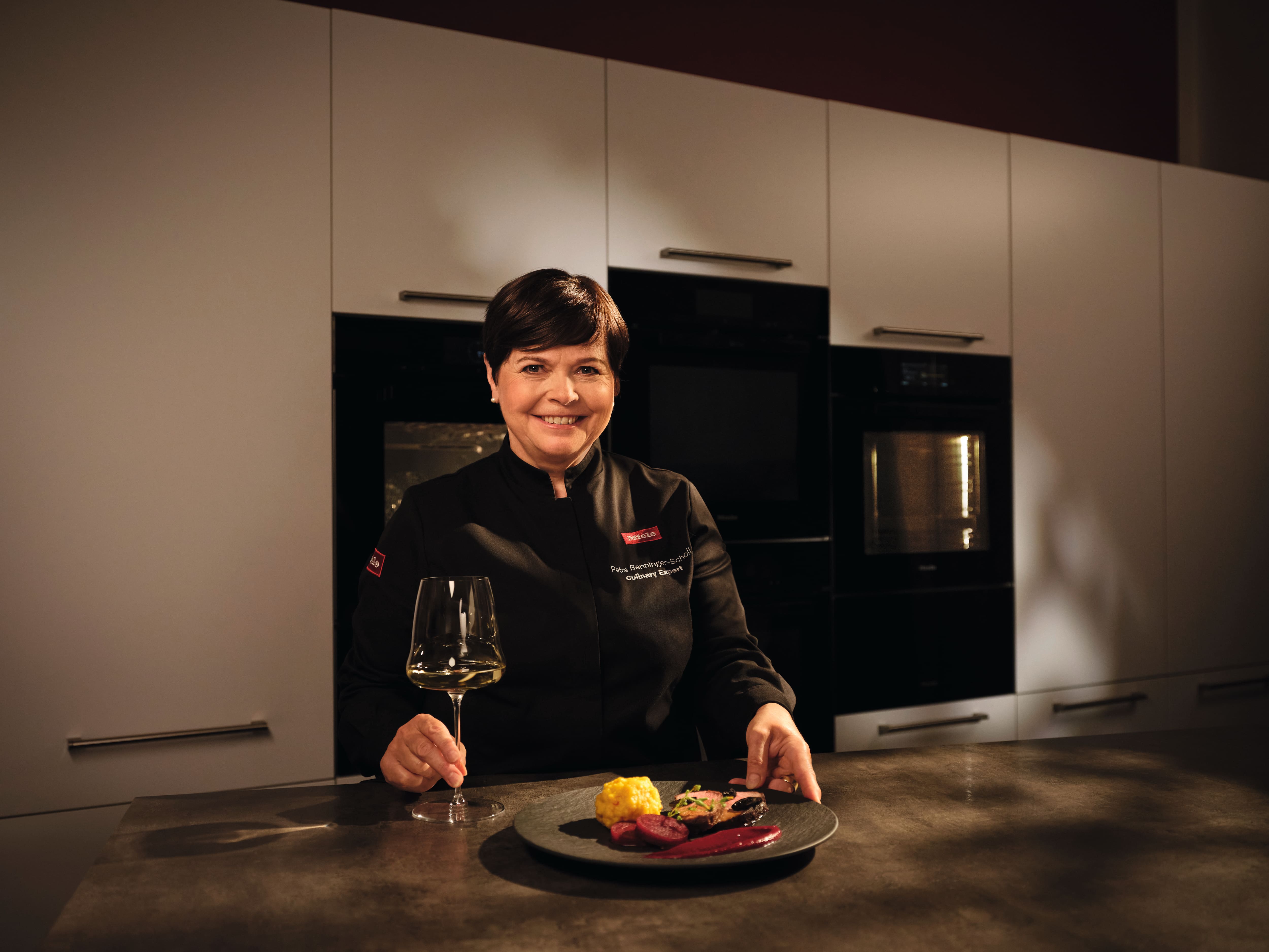 Petra Benninger-Scholl in ihrer Kochschule