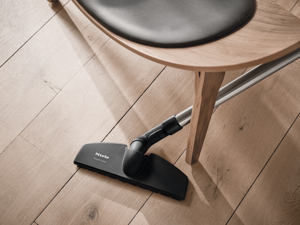Miele Guard M1 Parquet Flex Brillantwei Staubsauger miele-guard-m1-parquet-flex-brillantwei-staubsauger