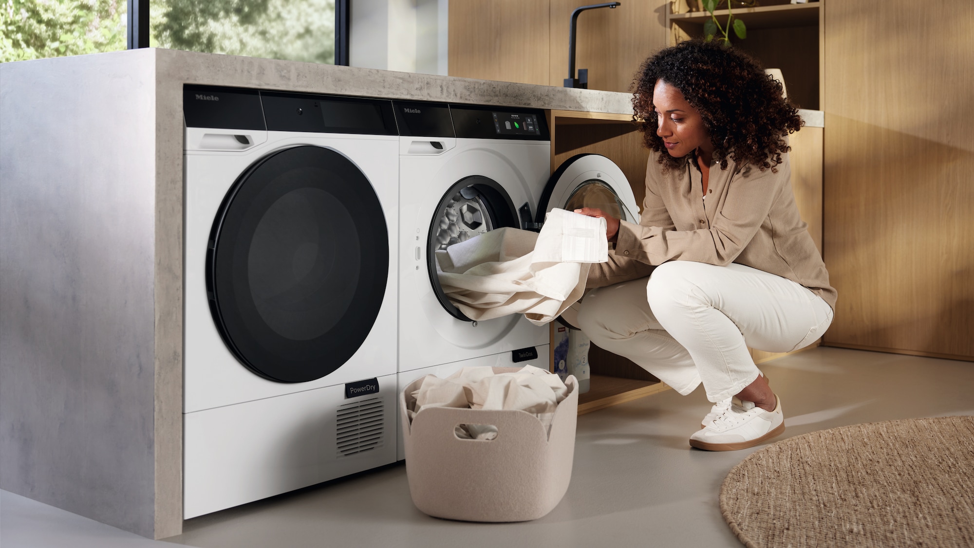 Miele washing machine and PowerDisk detergent