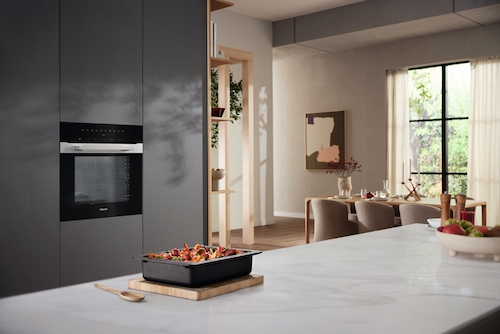 DGC 7250 PureLine CLST Combi steam oven product photo View3 L