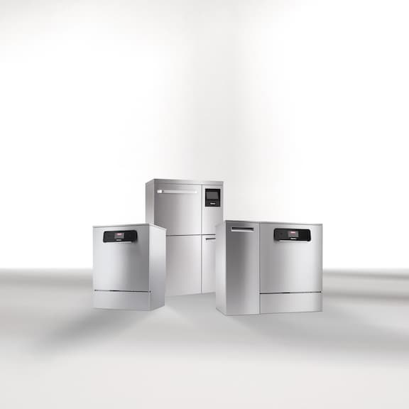 Group shot of three ExpertLine laboratory washers in different sizes on a grey background.