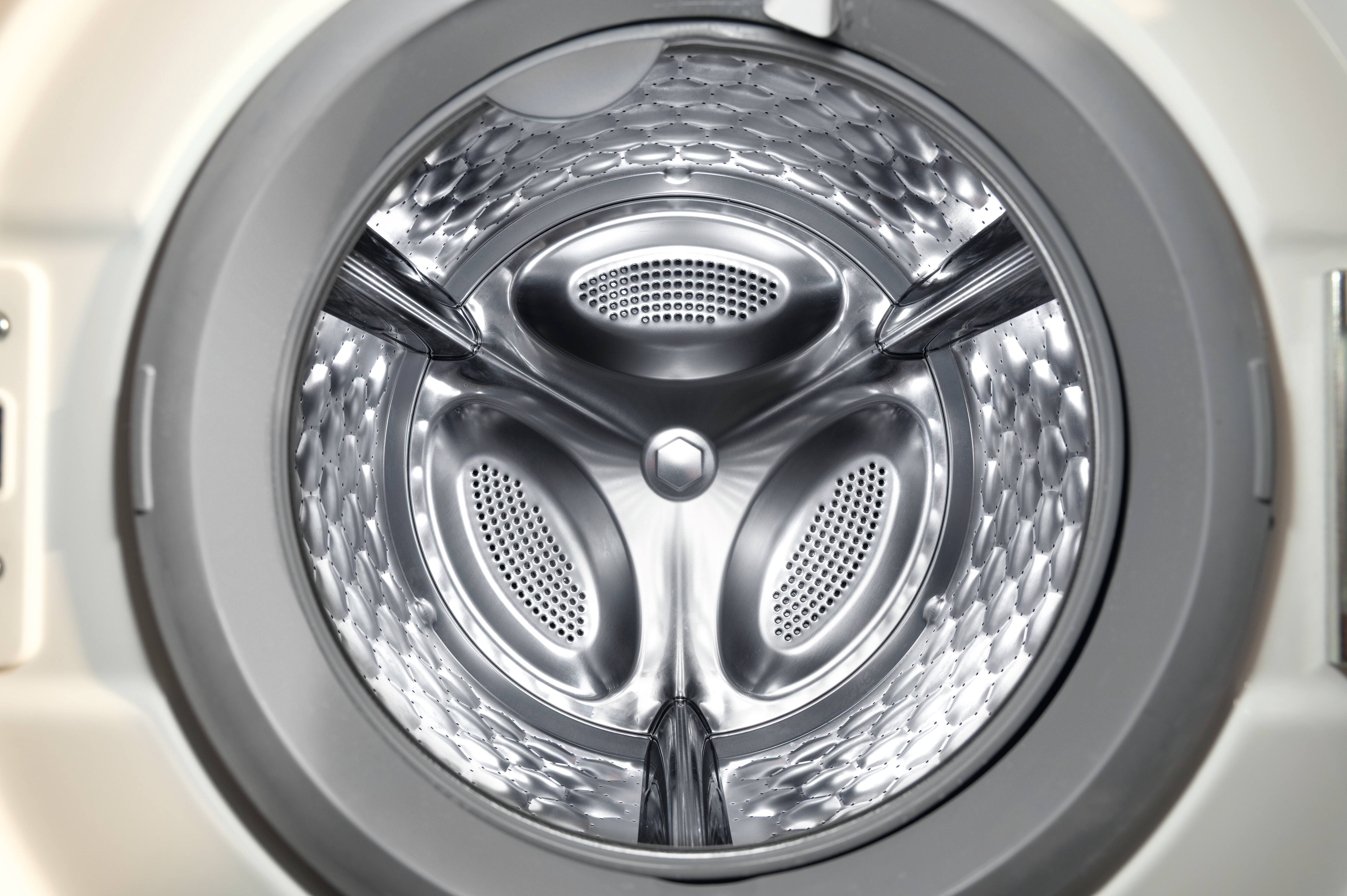 Close up von der Miele Professional Kleine Riesen Schontrommel.