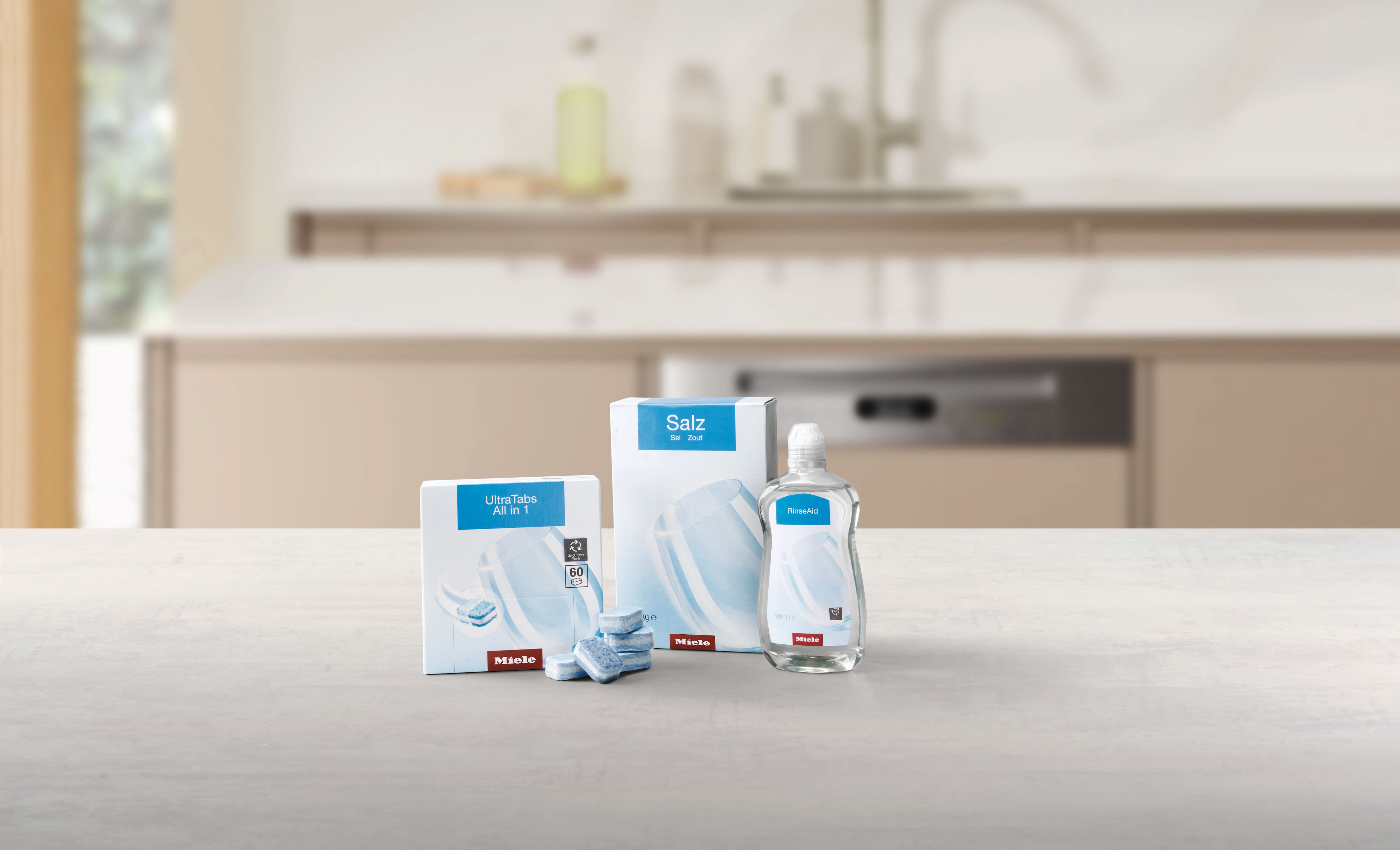 Starter set, ki vsebuje 60 tablet UltraTabs, sol in sredstvo za izpiranje Starter set, ki vsebuje 60 tablet UltraTabs, sol in sredstvo za izpiranje