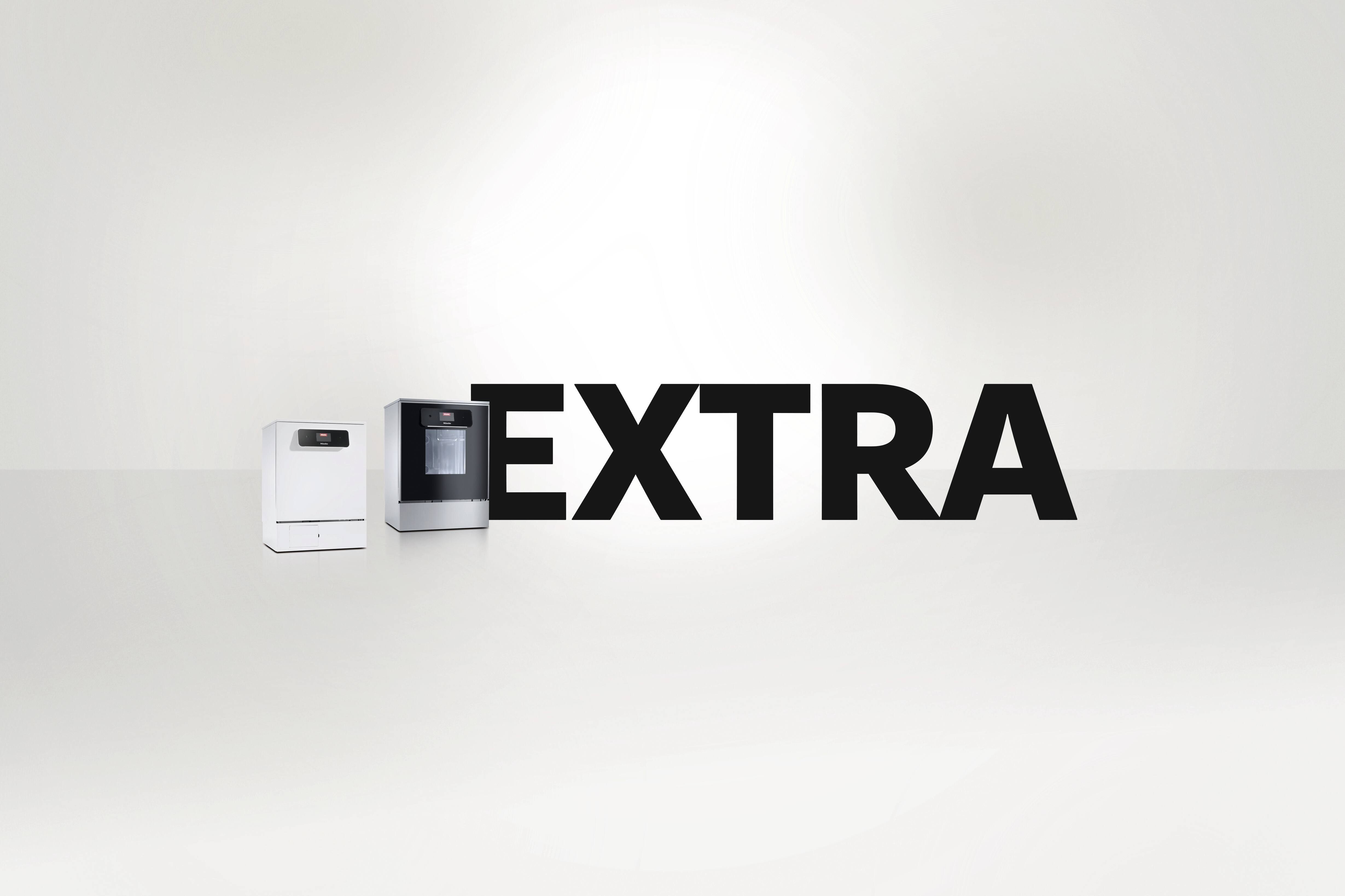 Twee ExpertLine thermodesinfectoren tegen een grijze achtergrond