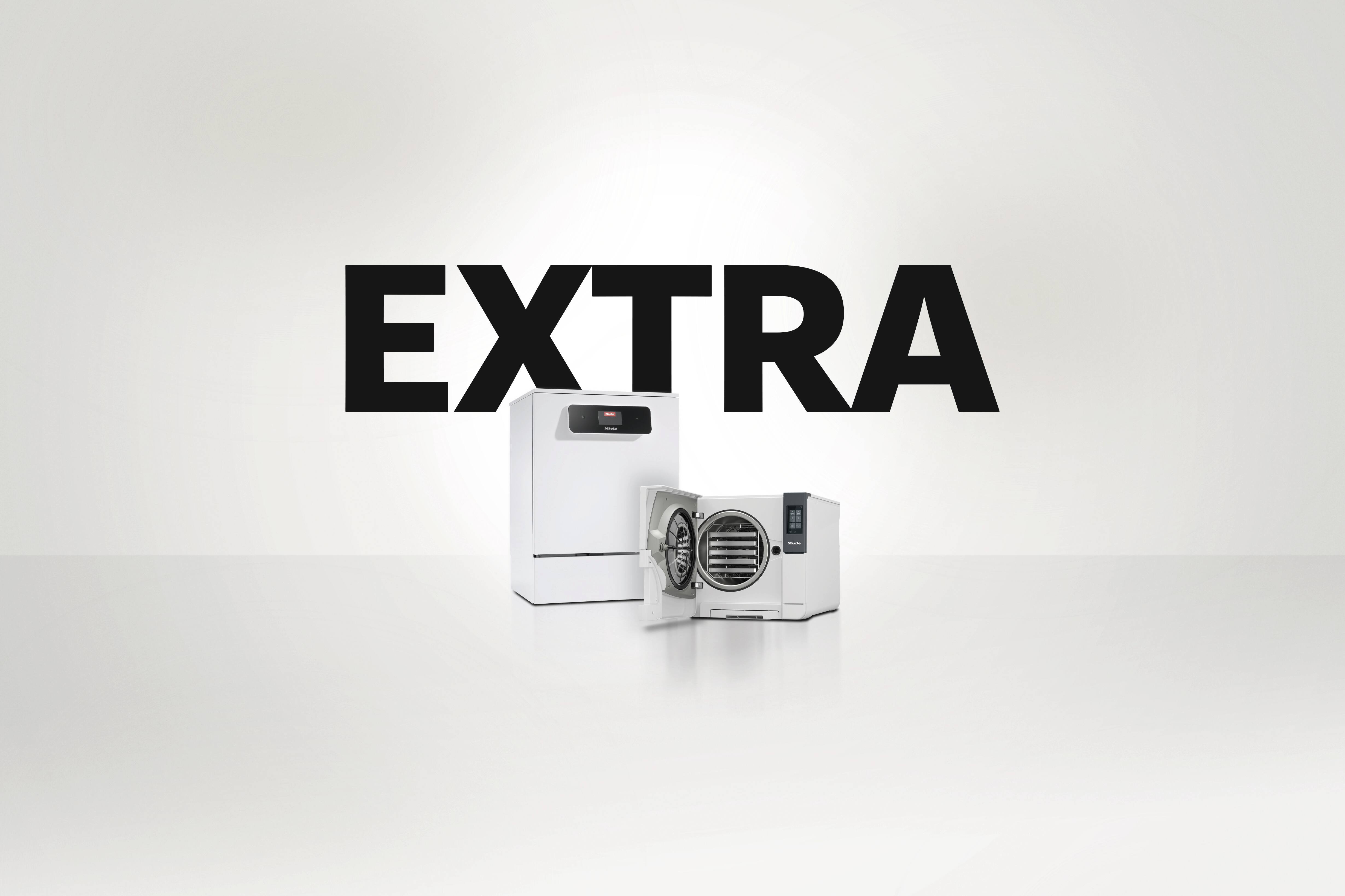 Ein ExpertLine Reinigungs-/Desinfektionsgerät und ein Sterilisator auf einem grauen Hintergrund