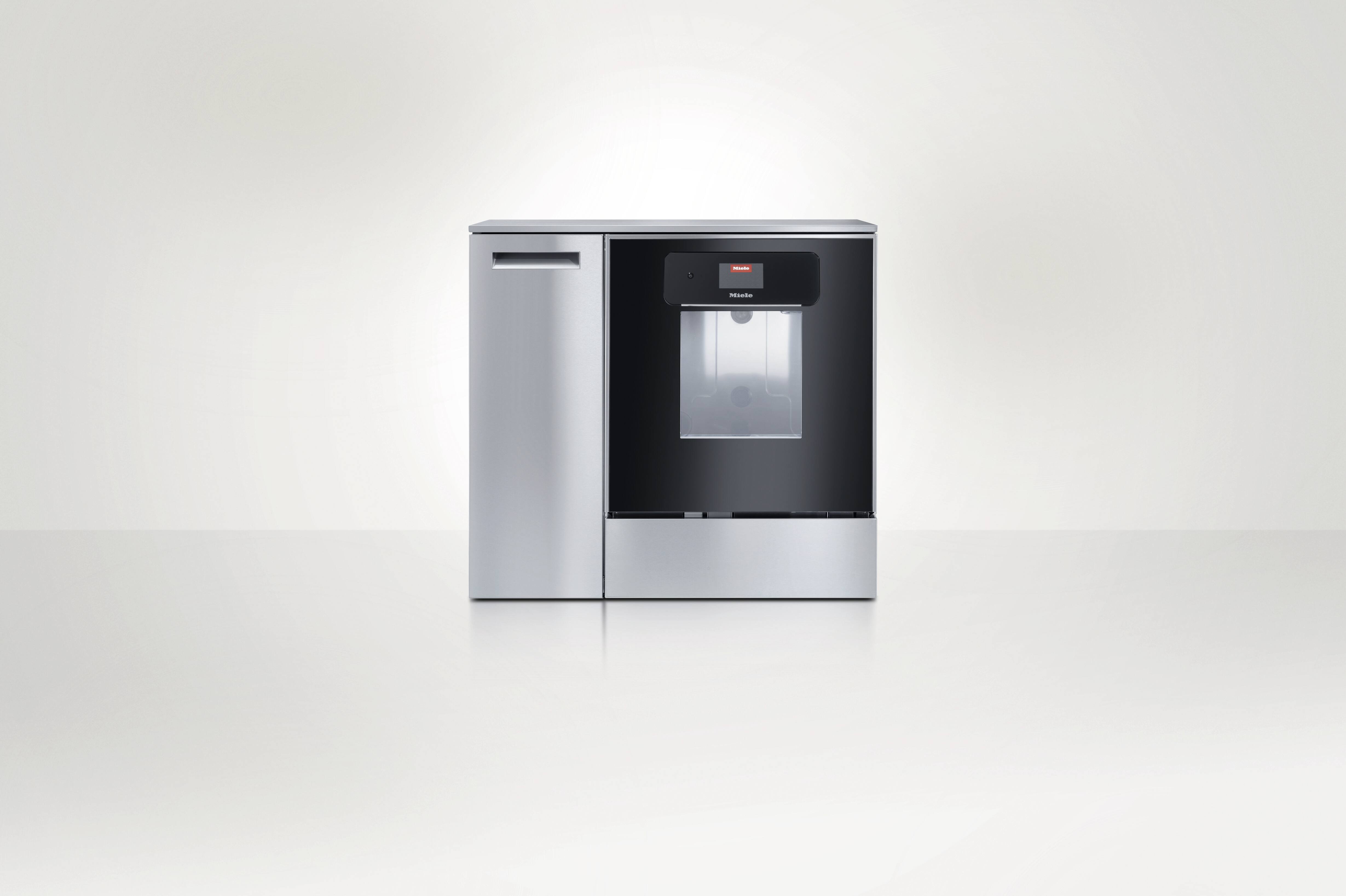 ExpertLine Reinigungs- und Desinfektionsgerät mit Chemikaliendosierer auf grauem Hintergrund