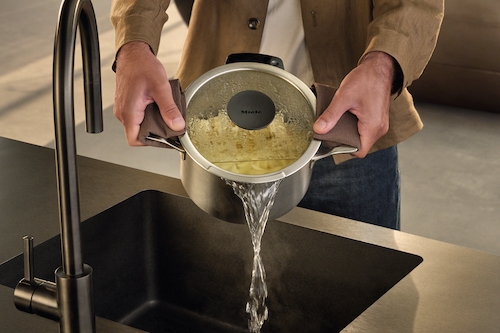 KMTS 8602 Voucher Set product photo Laydowns Back View L