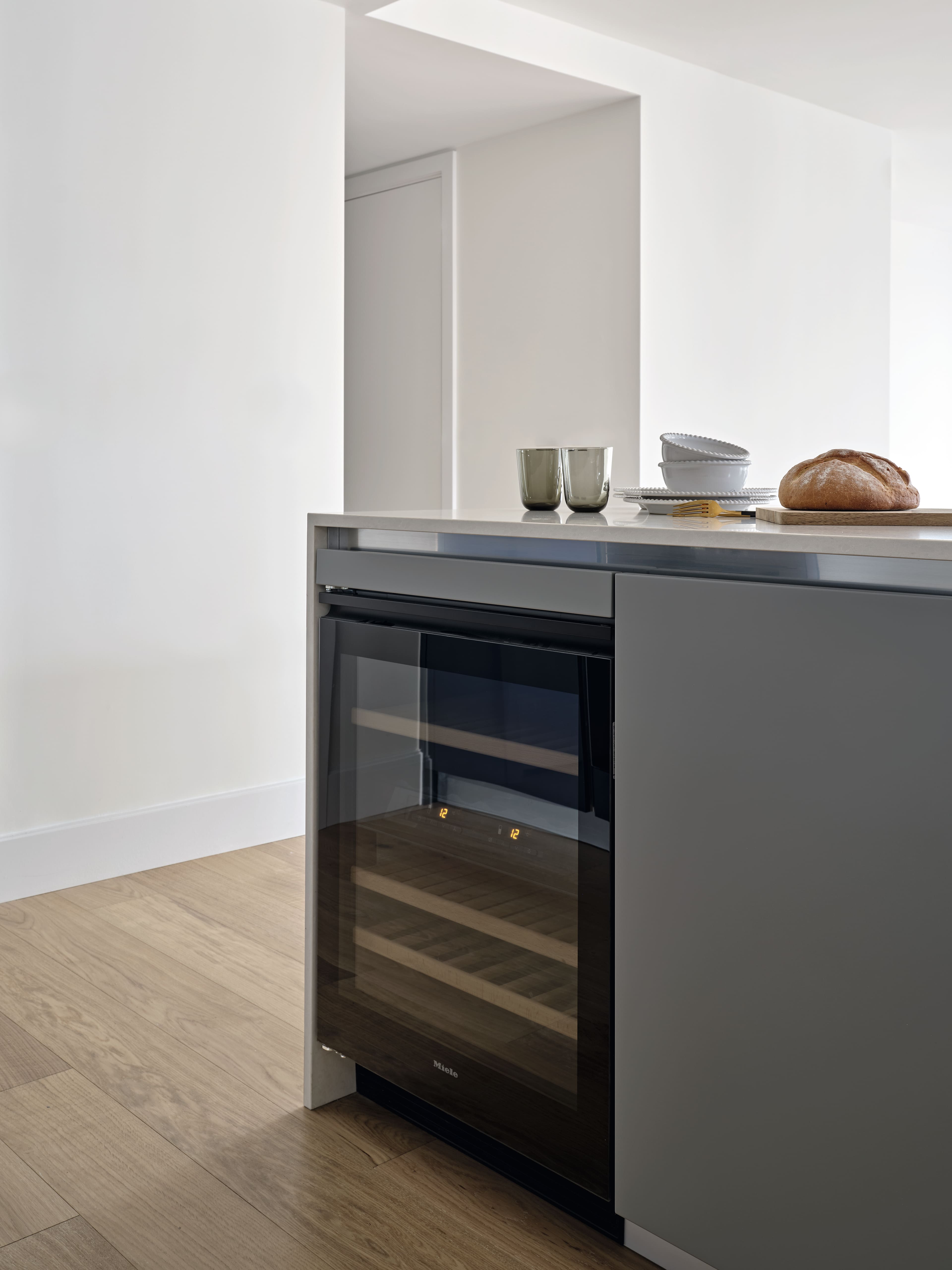 Built-in wine small wine refrigerator