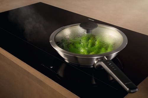 KMBP 8428 M Sense Pan w/o non-stick coating 28 cm product photo Laydowns Back View L