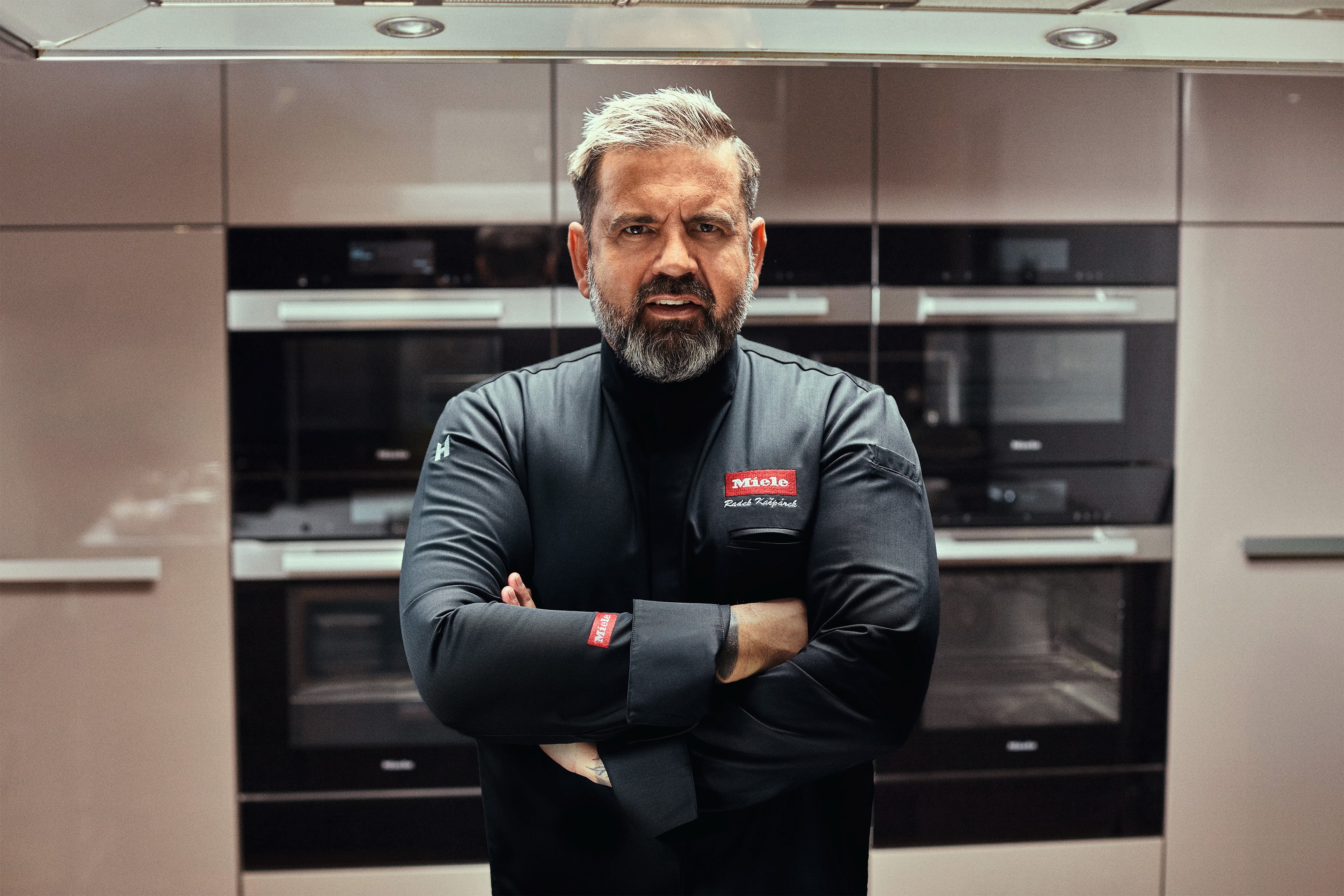 Šéfkuchař Radek Kašpárek v Miele Experience Center