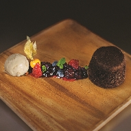 100℃ Lava Cake with Berry Compote